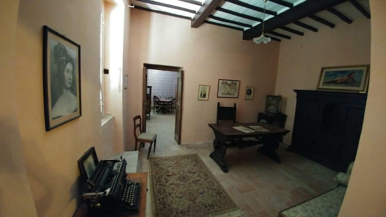 Gasthaus Casa Francesconi Pietra Rossa Exterior foto